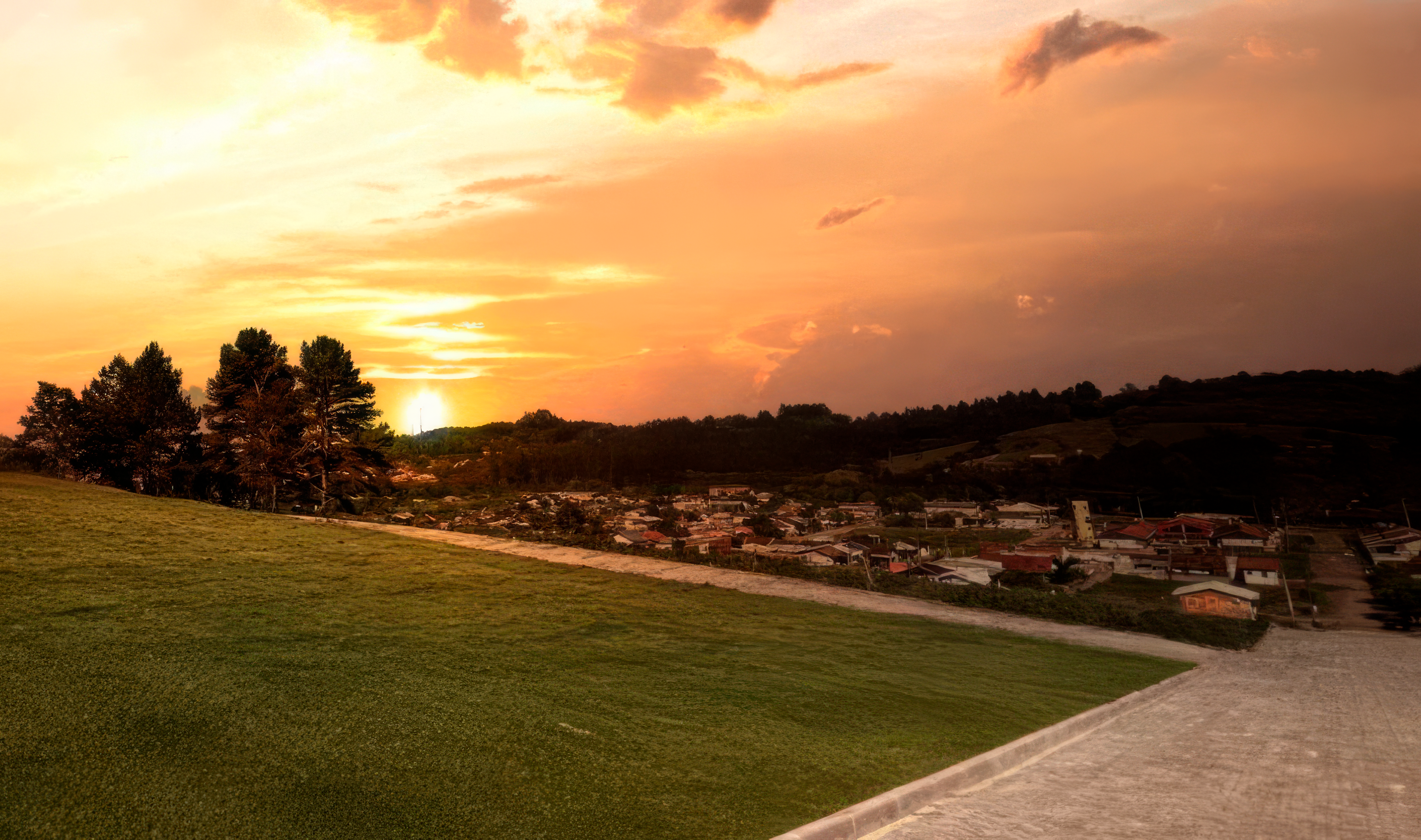 Vista do Mirante Residencial ao pôr do sol – Taquara/RS